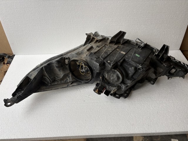 16387 Peugeot 207 Jobb első Lámpa , Fényszóró