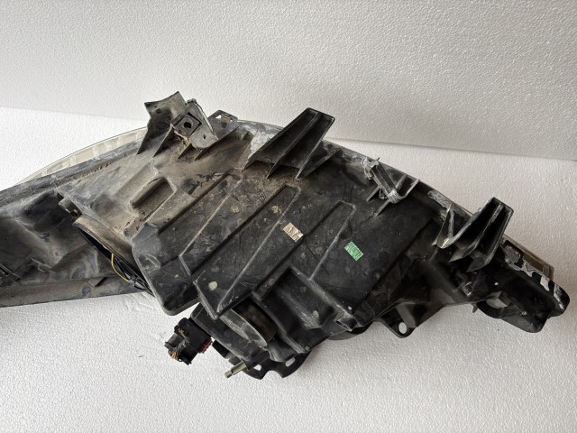 16387 Peugeot 207 Jobb első Lámpa , Fényszóró