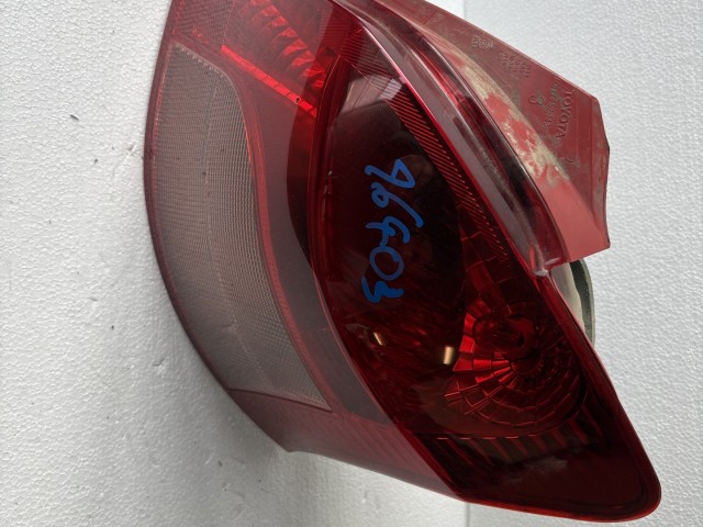 16403 Toyota Yaris II. Jobb hátsó Lámpa 