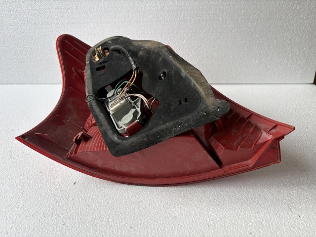 16403 Toyota Yaris II. Jobb hátsó Lámpa 