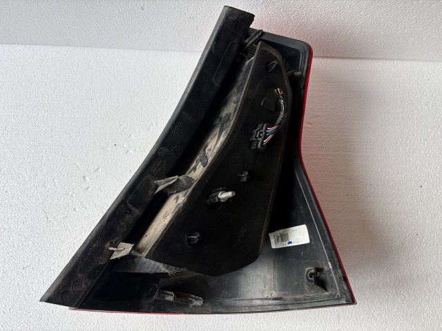 16404 Dacia Sandero I 2008-2013 Bal hátsó Lámpa