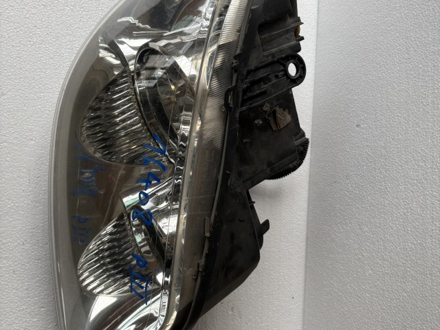 164010 Fiat Punto III. Jobb első Lámpa , Fényszóró