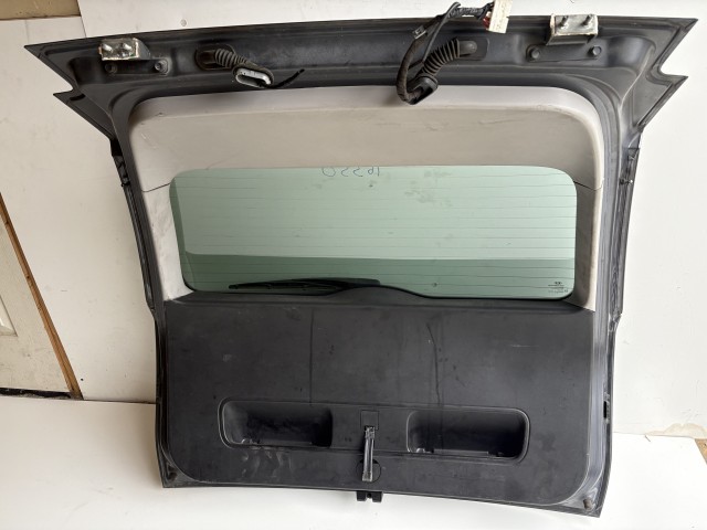 16350 Kia Ceed I. (ED) 2007-2012 KOMBi Csomagtérajtó Használt grafit