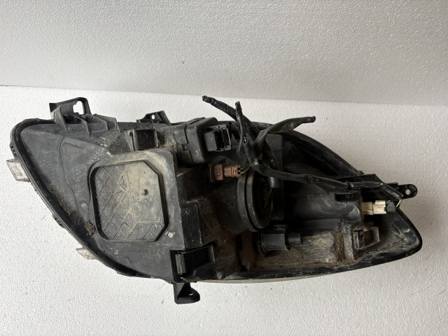 16429 Toyota Yaris II. 2005-2011(xp90)  Bal első Lámpa Fényszóró