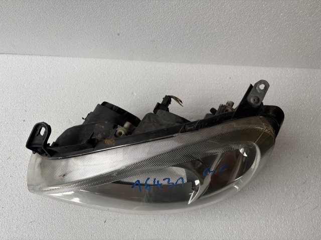 16431 Opel Corsa C Bal első  Lámpa Fényszóró