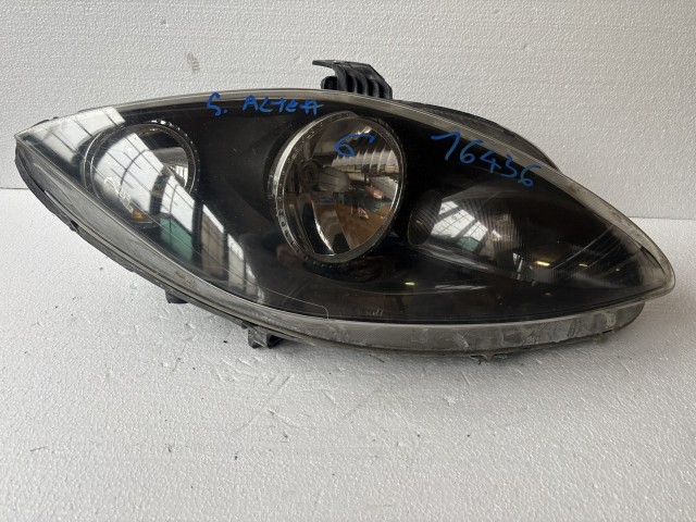 16436 Seat Altea 5P  Jobb első Lámpa Fényszóró