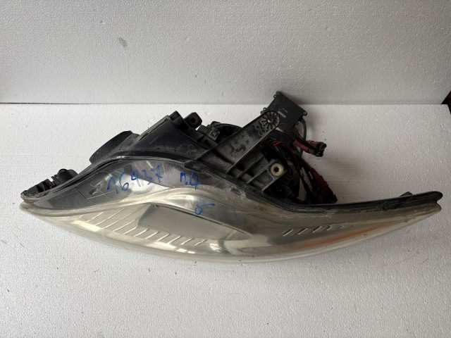 16437 Ford Mondeo IV. 2007-2014 Lámpa , Fényszóró Használt Bal első 