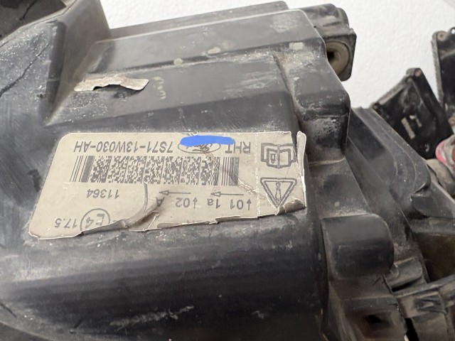 16437 Ford Mondeo IV. 2007-2014 Lámpa , Fényszóró Használt Bal első 