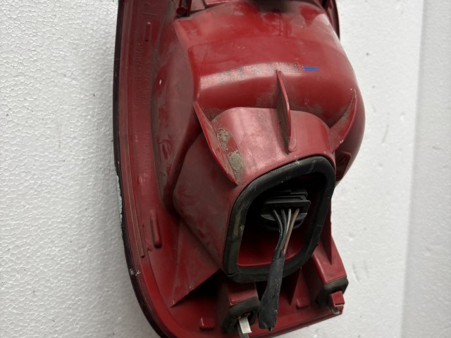 16445 Volkswagen Passat B6 2005-2010 kOMBI Jobb hátsó Lámpa