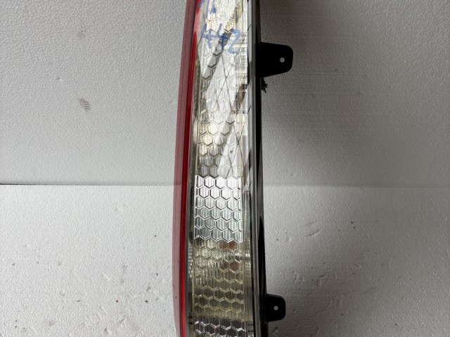 16442 Ford Focus II. 2004-2011 kombi Bal hátsó Lámpa