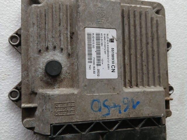 Opel Corsa D 2006-2014 Motorvezérlő Használt   