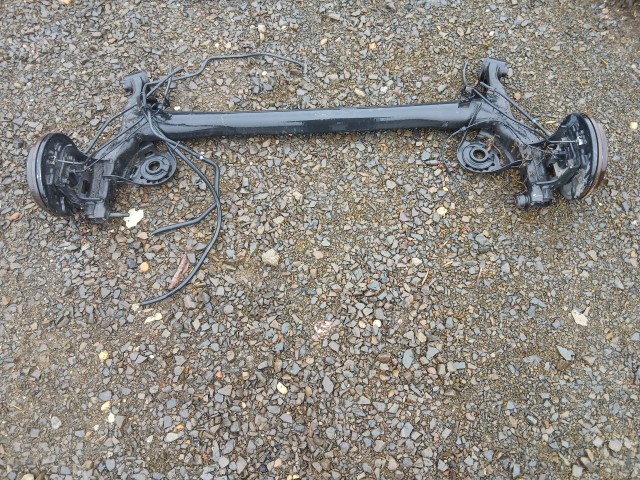 Suzuki Swift III. 2005-2010 Hátsó híd Használt