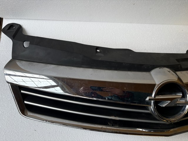 16411 Opel Astra H Facelift Díszrács