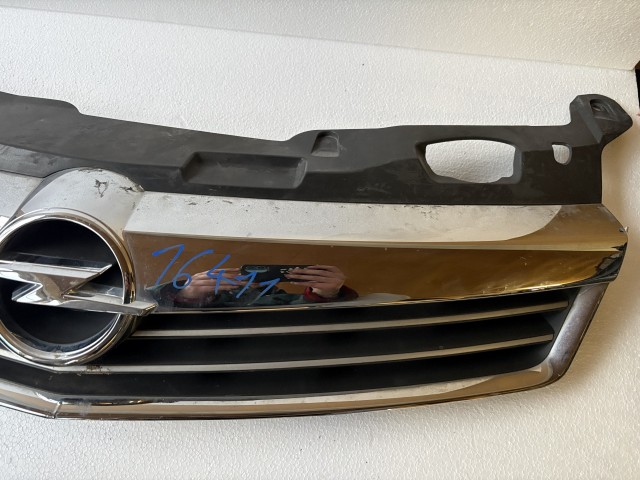 16411 Opel Astra H Facelift Díszrács