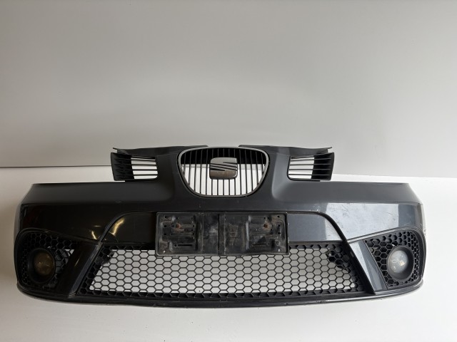 16356 Seat Ibiza 6L1 2002-2009 első Lökhárító