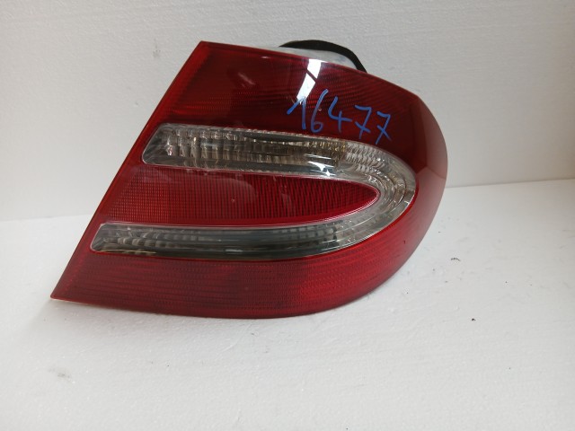 16477 Mercedes Benz CLK C209 2002-2009  Jobb hátsó Lámpa