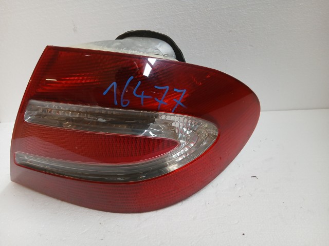 16477 Mercedes Benz CLK C209 2002-2009  Jobb hátsó Lámpa