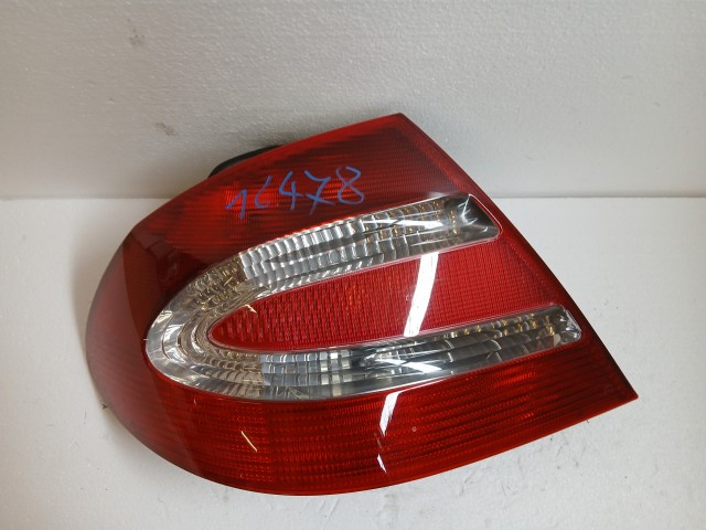 16478 Mercedes CLK C209 2002-2009 Bal hátsó Lámpa