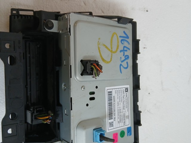 Opel Insignia 2008-2016 Infócenter, Közép kijelző Használt