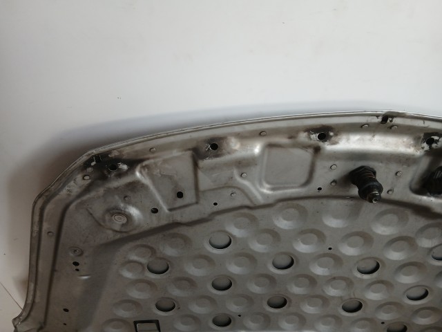 16535 Opel Corsa D 2006-2014 Motorháztető Használt Ezüst Z176 