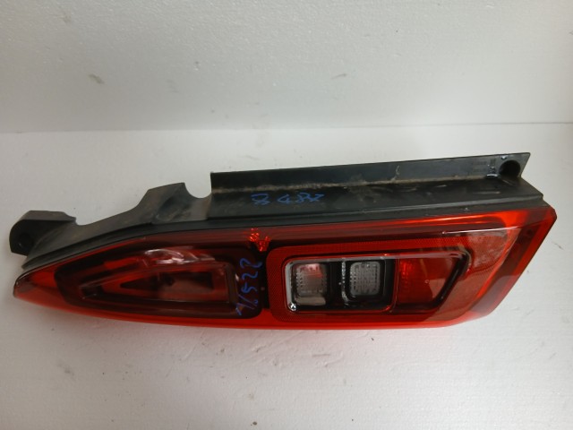 16528 Opel COMBO E Bal Hátsó Lámpa