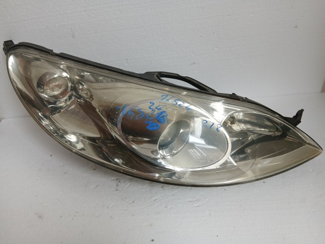 16524 Peugeot 407 Jobb első Lámpa , Fényszóró