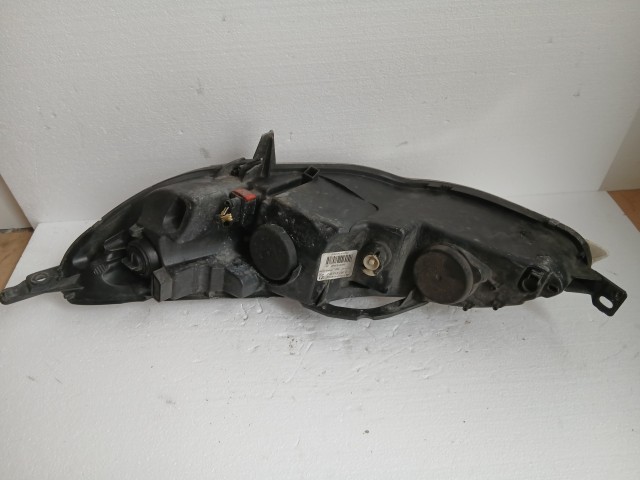 16524 Peugeot 407 Jobb első Lámpa , Fényszóró