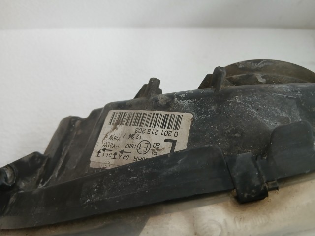 16523 Peugeot 407 Bal első  Lámpa , Fényszóró