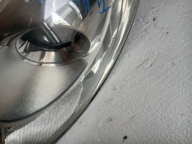 16522 Peugeot 407 Bal első Lámpa , Fényszóró