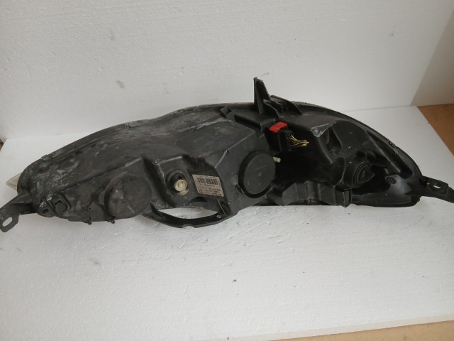 16522 Peugeot 407 Bal első Lámpa , Fényszóró