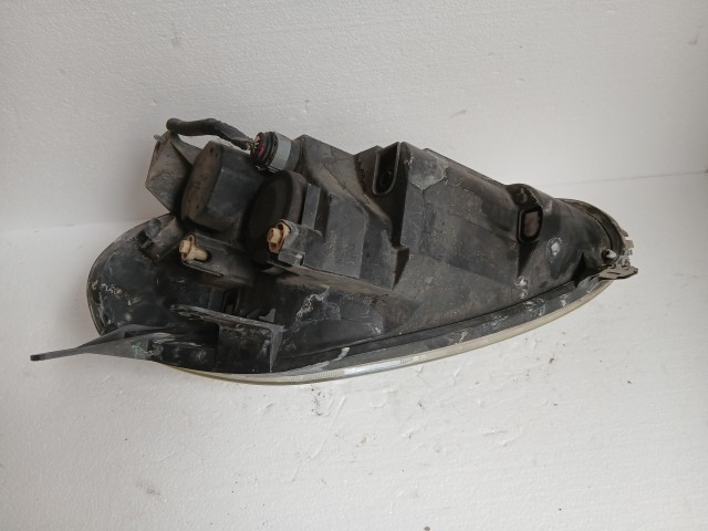 16516 Fiat Grande Punto Jobb első Lámpa , Fényszóró