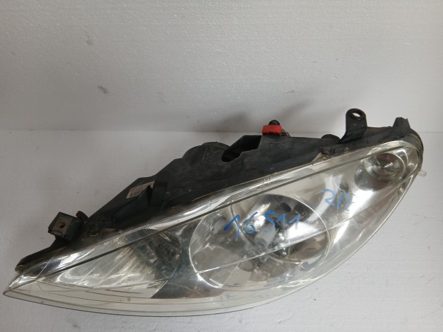 16511 Peugeot 207 Bal első Lámpa , Fényszóró