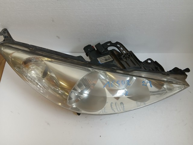 16508 Peugeot 207 Jobb első Lámpa , Fényszóró