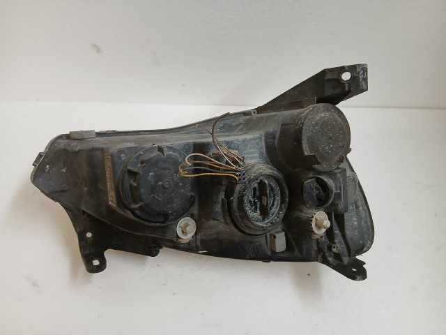 16499 Opel Corsa C 2000-2009 Bal első Lámpa , Fényszóró