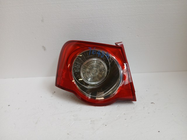 16489 Volkswagen Passat B6 2005-2010 Sedan Bal hátsó külső Lámpa