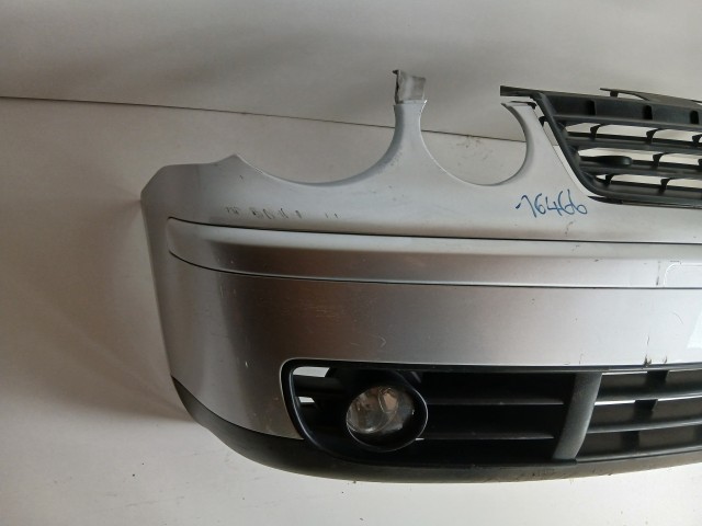 16466 Volkswagen Polo IV 2002-2005 Első Lökhárító Ezüst La7w