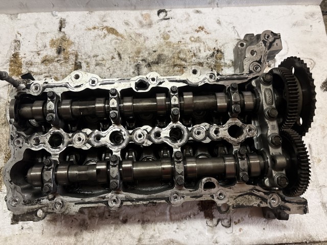 Opel Astra J 1.6 Cdti B16dtl Hengerfej