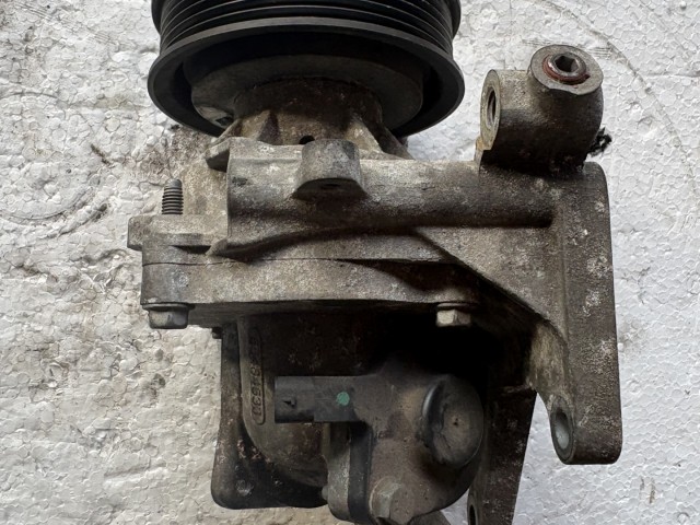 Opel Astra J B16dtl Vízpumpa