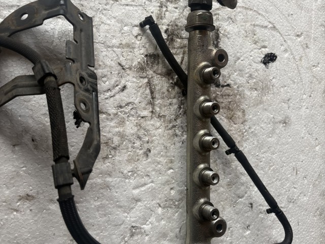 Opel Astra J B16dtl Közösnyomócső