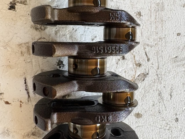 Opel Corsa D Astra J a14xer Főtengely