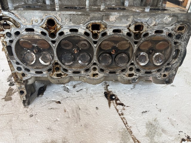 Opel Corsa D A12Xer Hengerfej