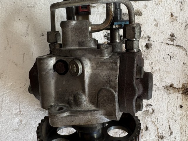 Opel Astra J 1.7 Cdti Nagynyomású üzemanyag szivattyú 