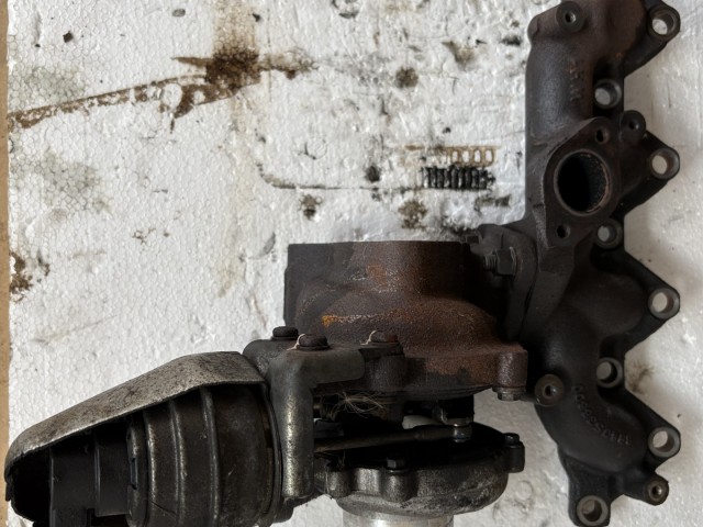 Opel Astra J 1.7 cdti A17dte Turbó