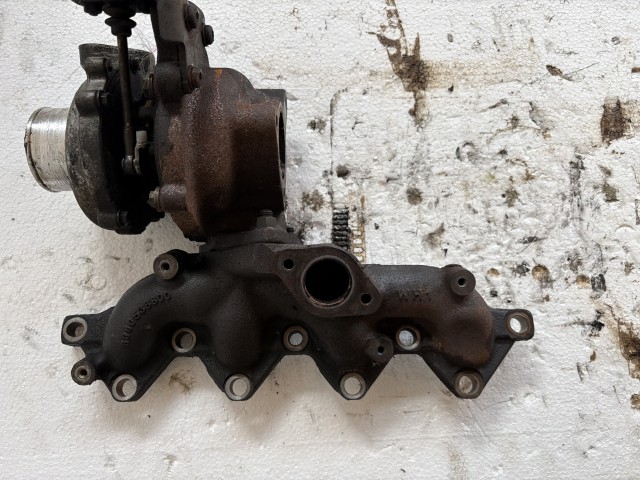 Opel Astra J 1.7 cdti A17dte Turbó