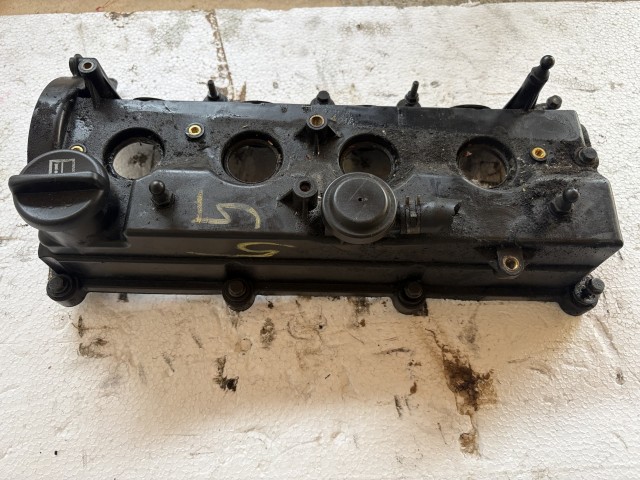 Opel Astra J 1.7 Cdti Szelepfedél A17DTE