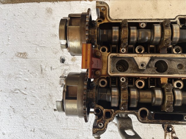 Opel Corsa D A12Xer Hengerfej