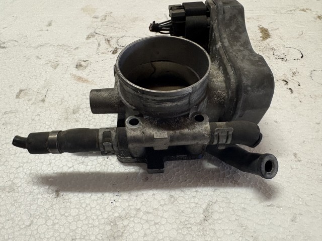 Opel Zafira A 1.8 Benzin Z18xe  Fojtószelep