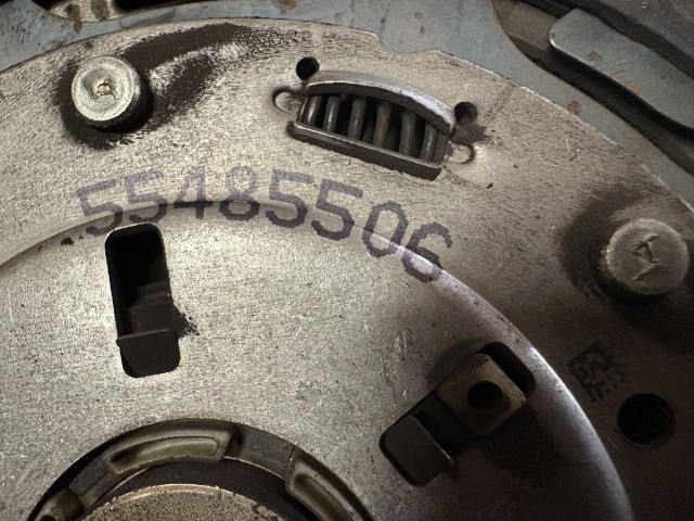 Opel Astra J 1.6 Cdti B16dtl kettős tömegű lendkerék szett