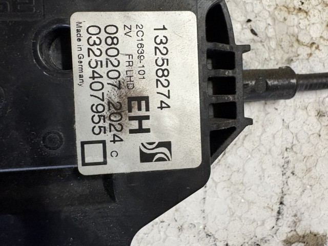 Opel Corsa D 2006-2014 jobb első Ajtózár