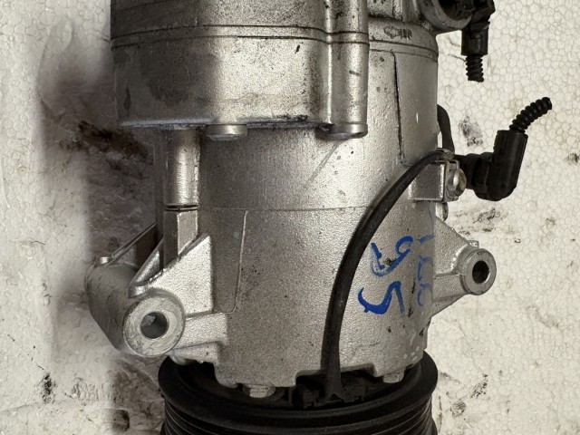 Opel Astra J 2009-2015 Klíma kompresszor Használt  